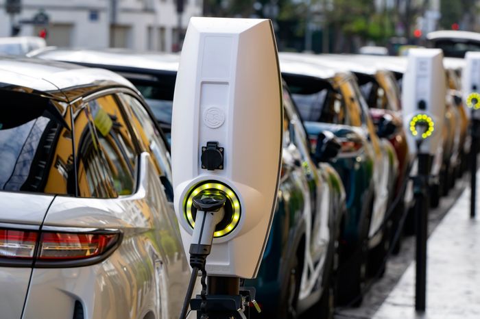 Introduction to Energy Efficiency of Electric Vehicles